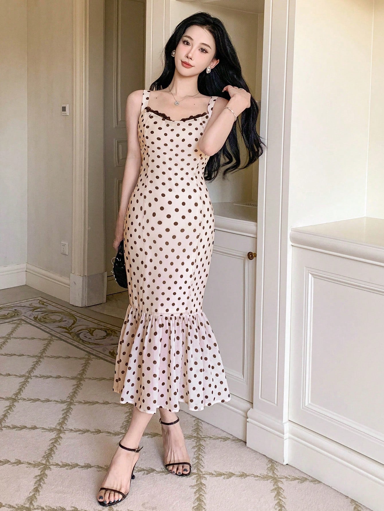 Dotted Strap Fishtail Lace Contrast Dress For Ladies