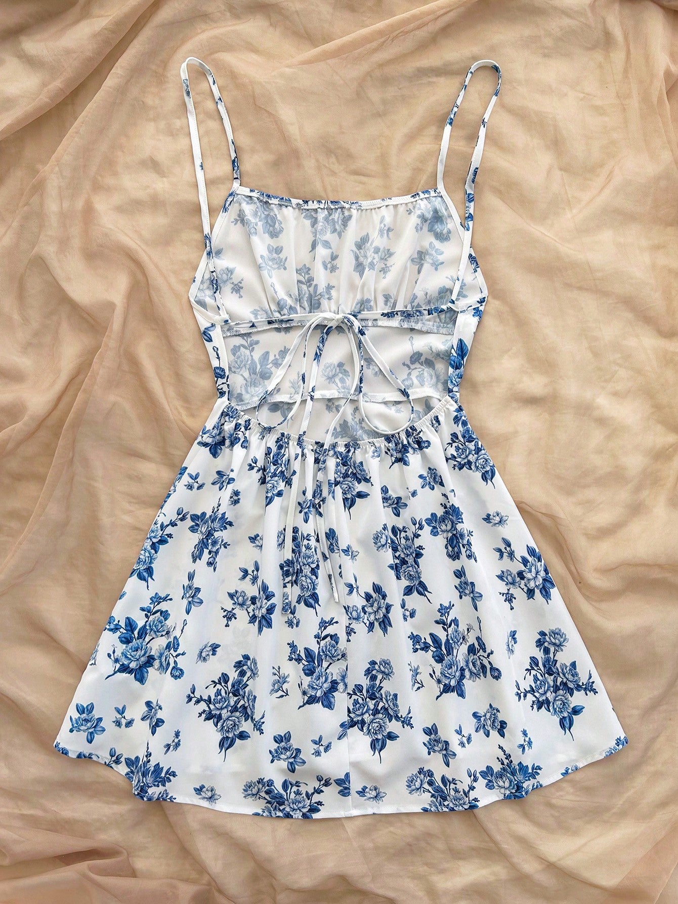 Women's Vacation Blue & White Floral Print Backless Spaghetti Strap A-Line Mini Dress