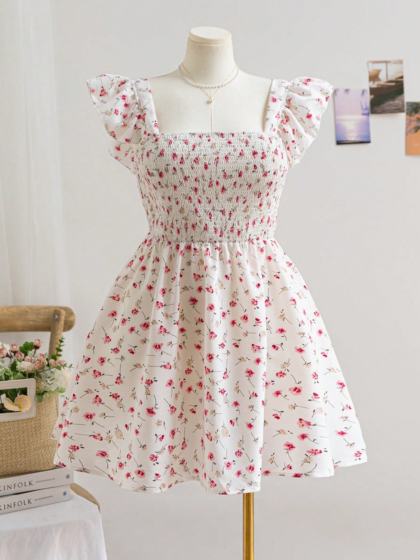 Women Boho Ditsy Floral Shirred Cap Sleeve Dress, ,Holiday Outfits
