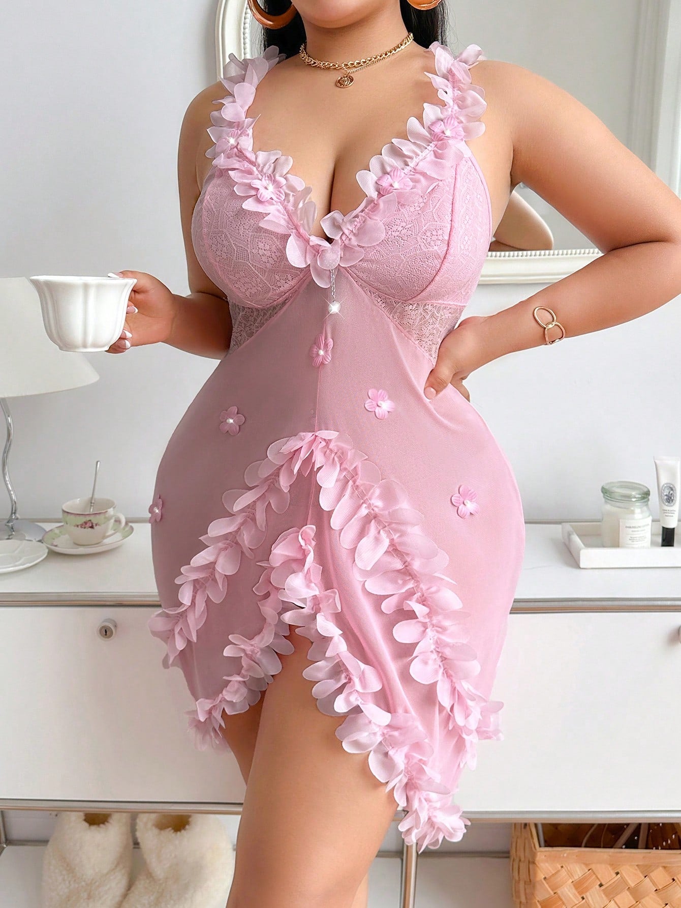Curve Plus Size Sexy Nightgown With Ruffle Lace, Pearl Flower Pendant & Lace Mesh Splice