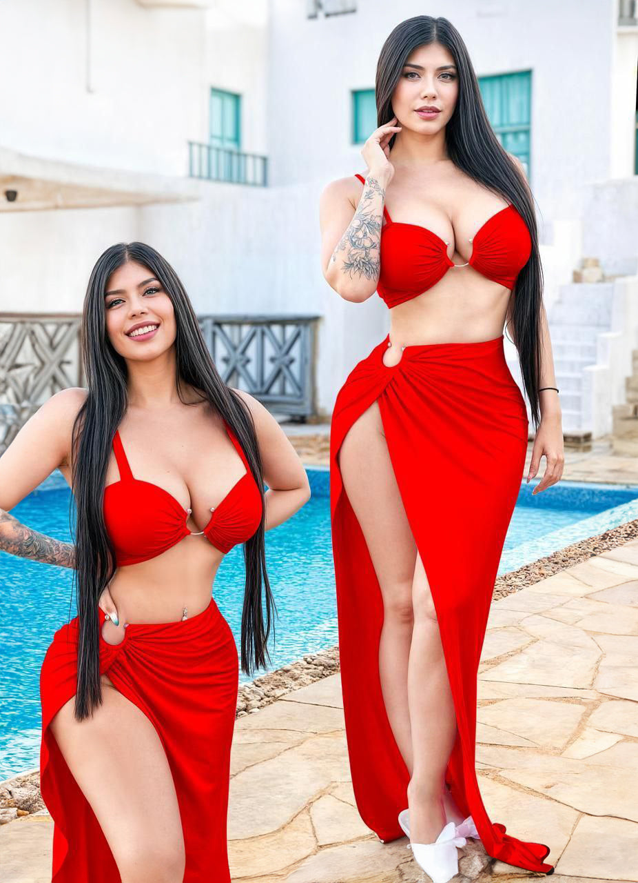 طقم توب مع حلقه اكسسوار مع سكيرت بفتحه من الجانب