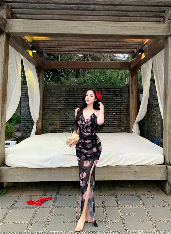 V-Neck Floral Print Slit Mesh Maxi Sheath Dress تول مشجر اربطة من الظهر