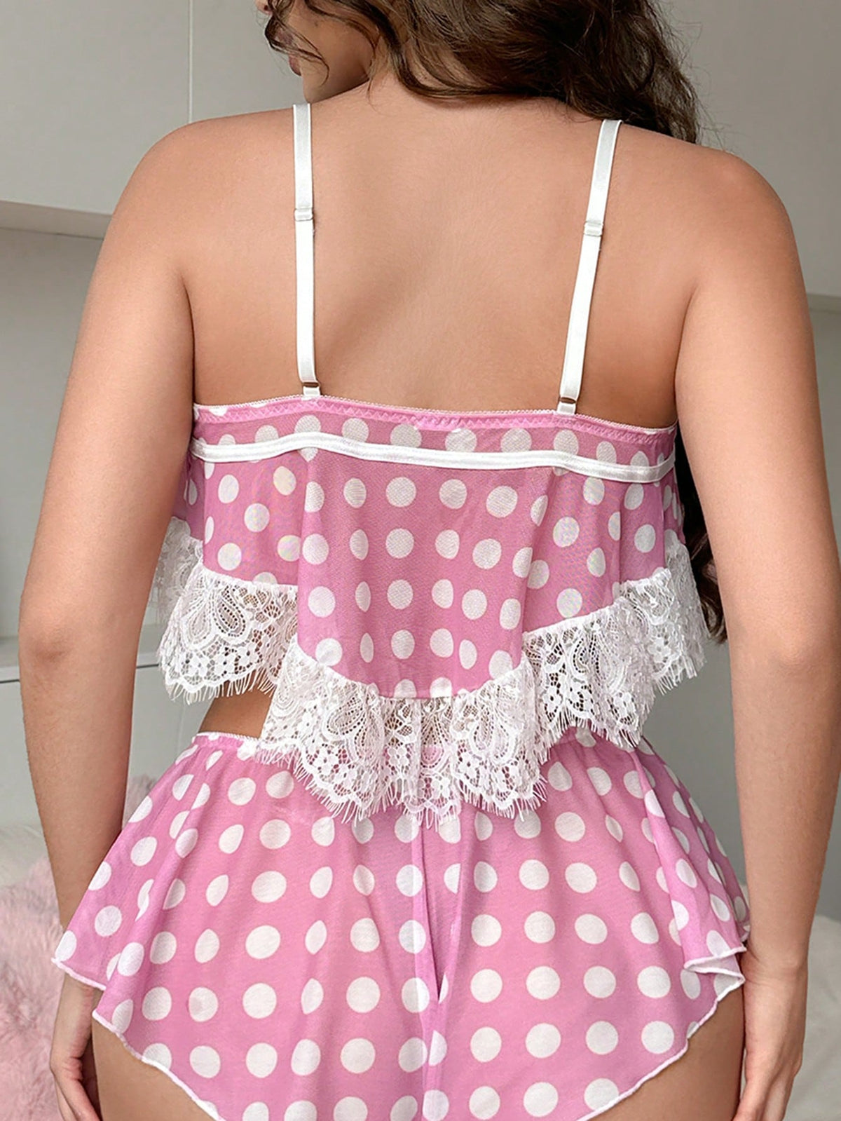 PetitDoll 2pcs Sexy Printed Polka Dot &amp; Lace Patchwork Bow Decor Women Pajama Set