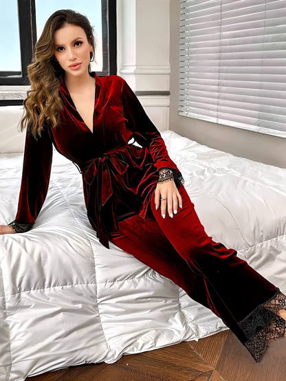 3-Piece Velvet Pyjama Set