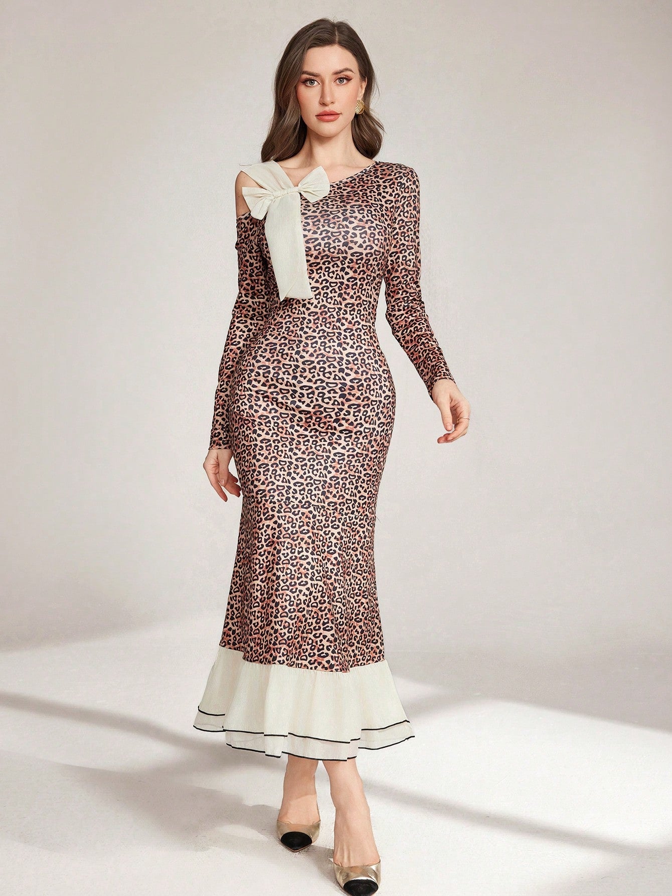 Modelyn Leopard Print Patchwork Bow Decor Long Sleeve Casual Midi Dress