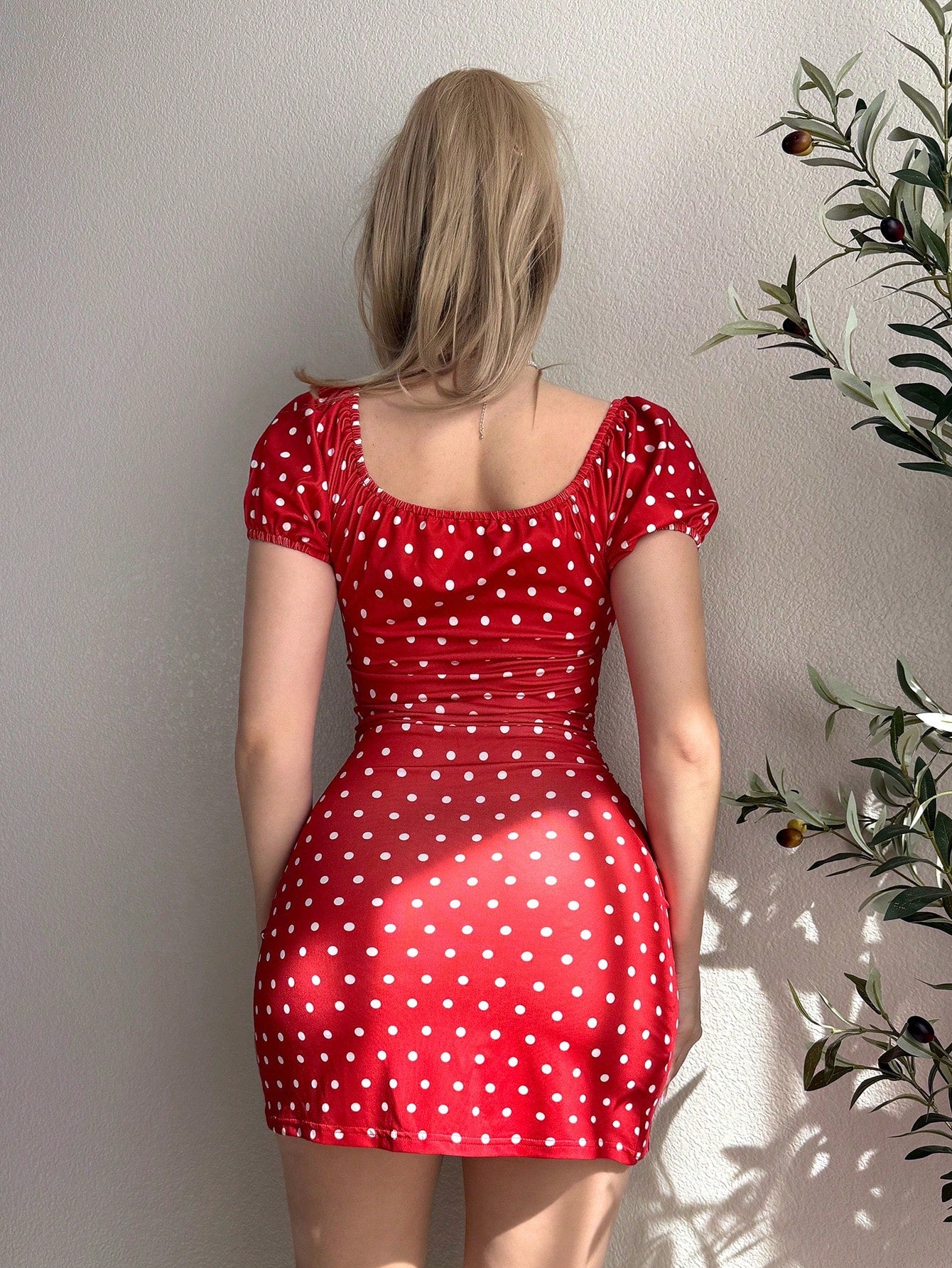 Vintage Ballet Style Polka Dot Print Sexy Mini Dress كاش احمر منقط ابيض
