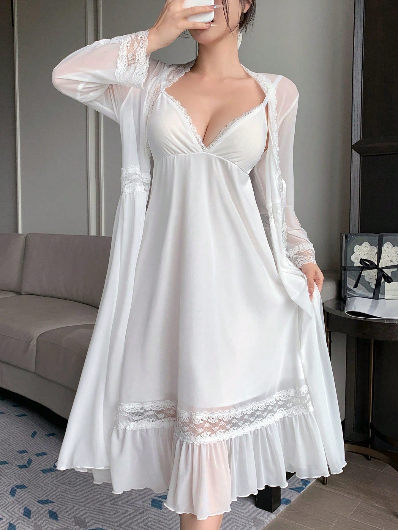 Romantic Mesh & Lace Patchwork Robe Set Sleepwear Set For Women قطم اول ليلة قطعتين