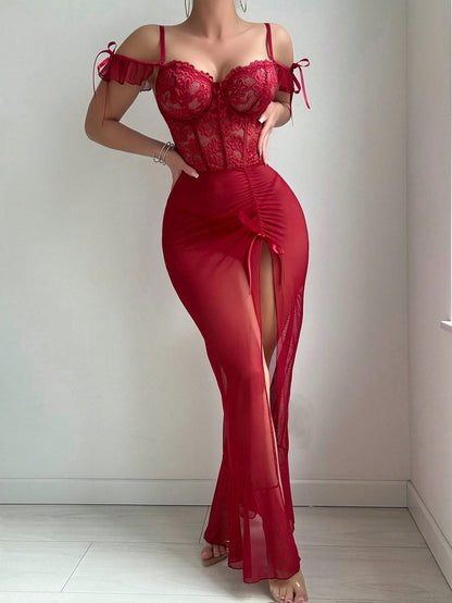 2pcs Lace Contrast Mesh Ruffle Hem Slit Steel Hoop Long Skirt Sleepwear+Thong Set