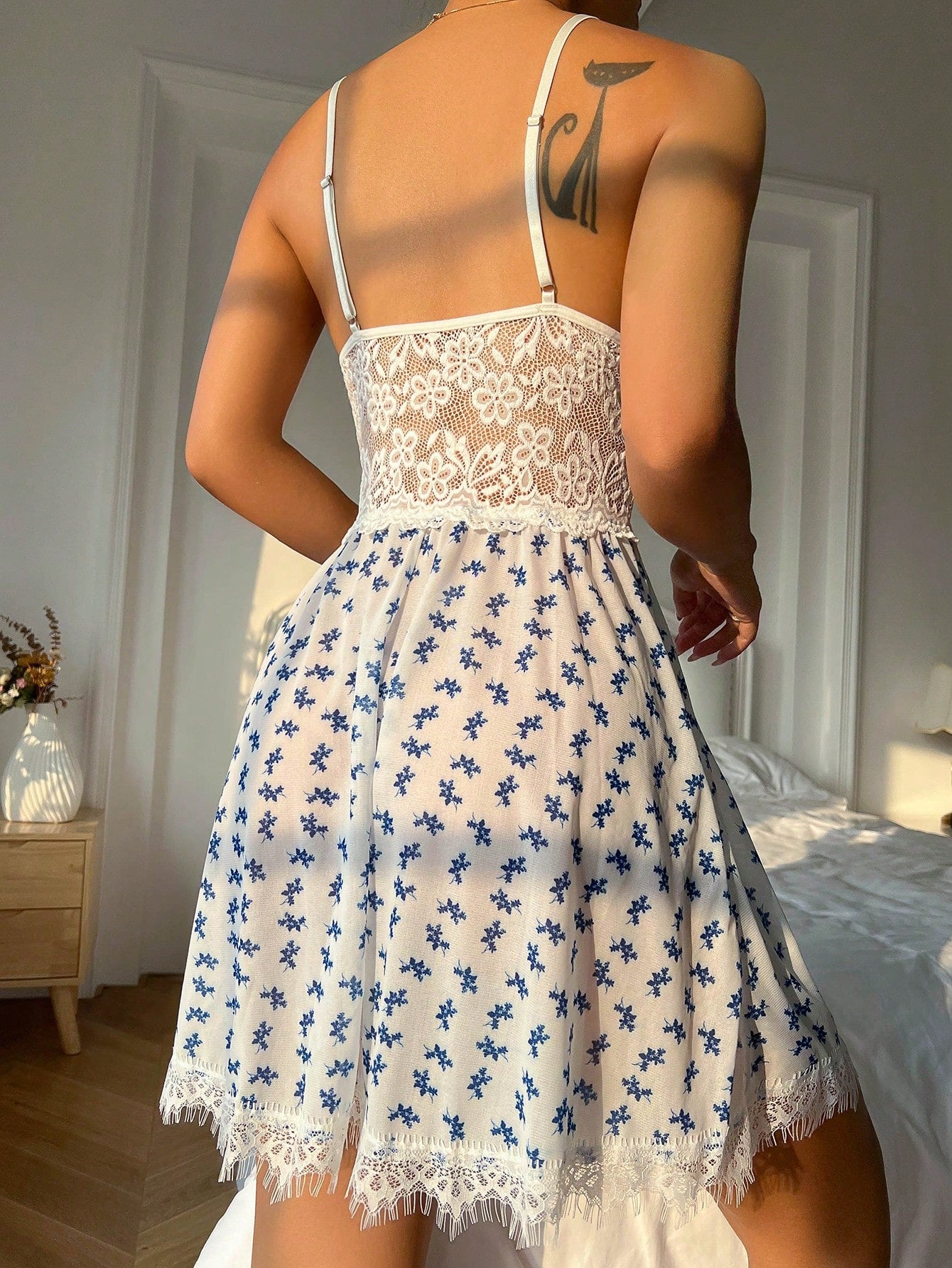 Ditsy Floral Lace Chemise