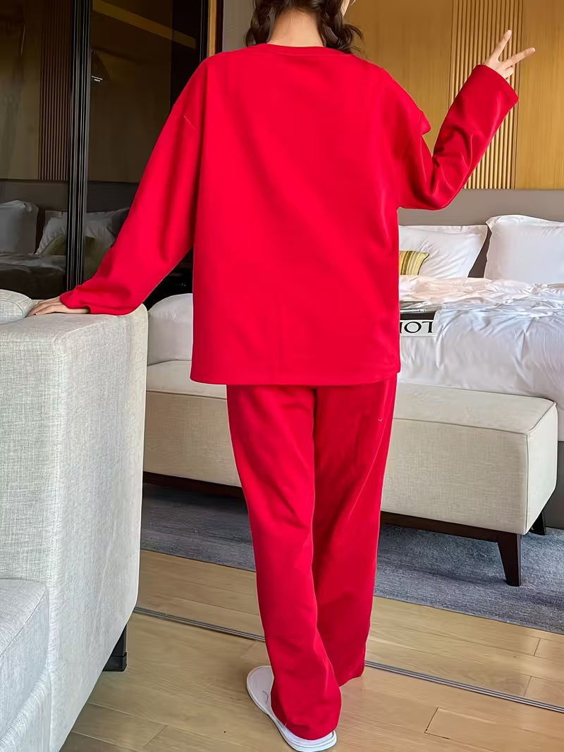 طقم بيجامة بأكمام طويلة