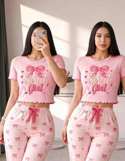Fashionable Pajama Set for Women