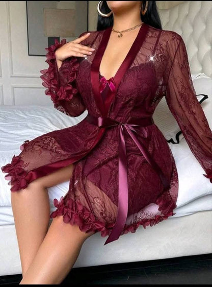 Lace Robe With  Lace Camisole Slip Dress With Waist Cinching Design (curvy)