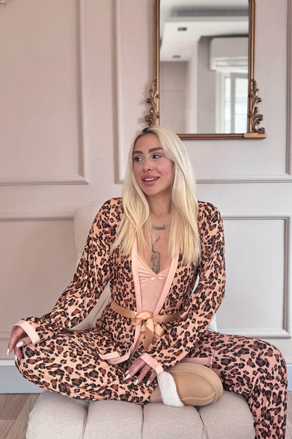 بيجامه قطن عالي الجودة 3 قطع تايجر