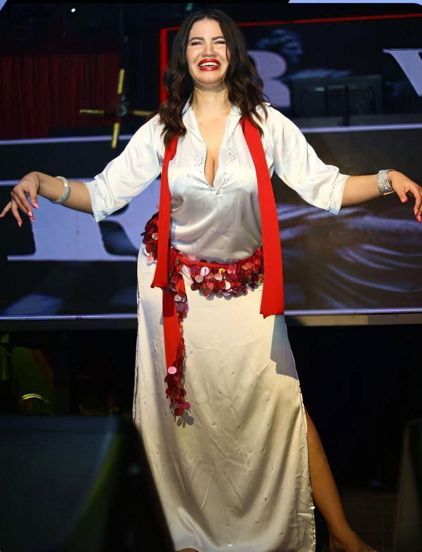 بدلة رقص بديعة